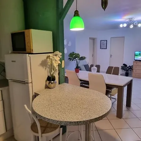 Courtelyne Appart شقة